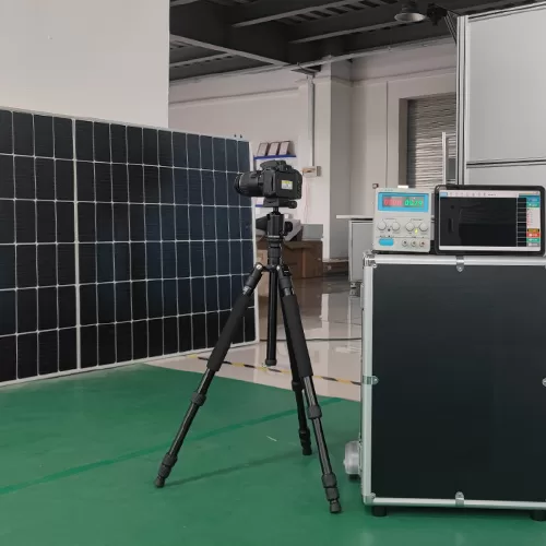 Detector para teste EL: câmera de eletroluminescência