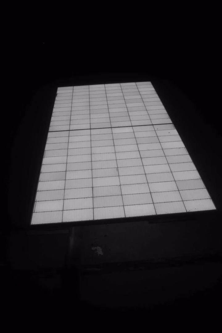 Eletroluminesc&ecirc;ncia